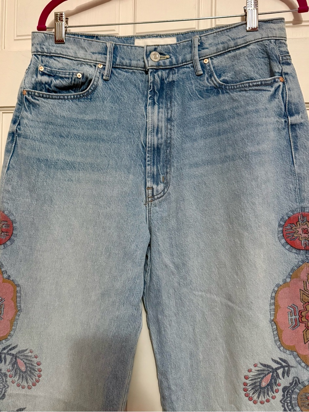 MOTHER Maven Jeans in Sneak Wash with Floral Side Print - Picture 4 of 11